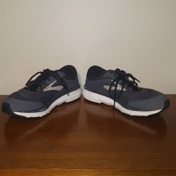 Brooks Dyad Shoes - Picture 4 of 8